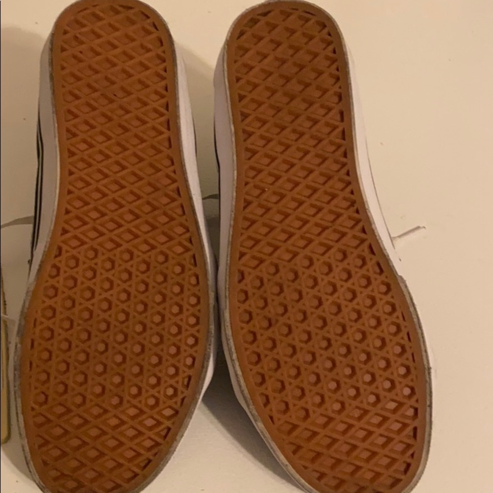 Men’s Vans - Picture 3 of 3